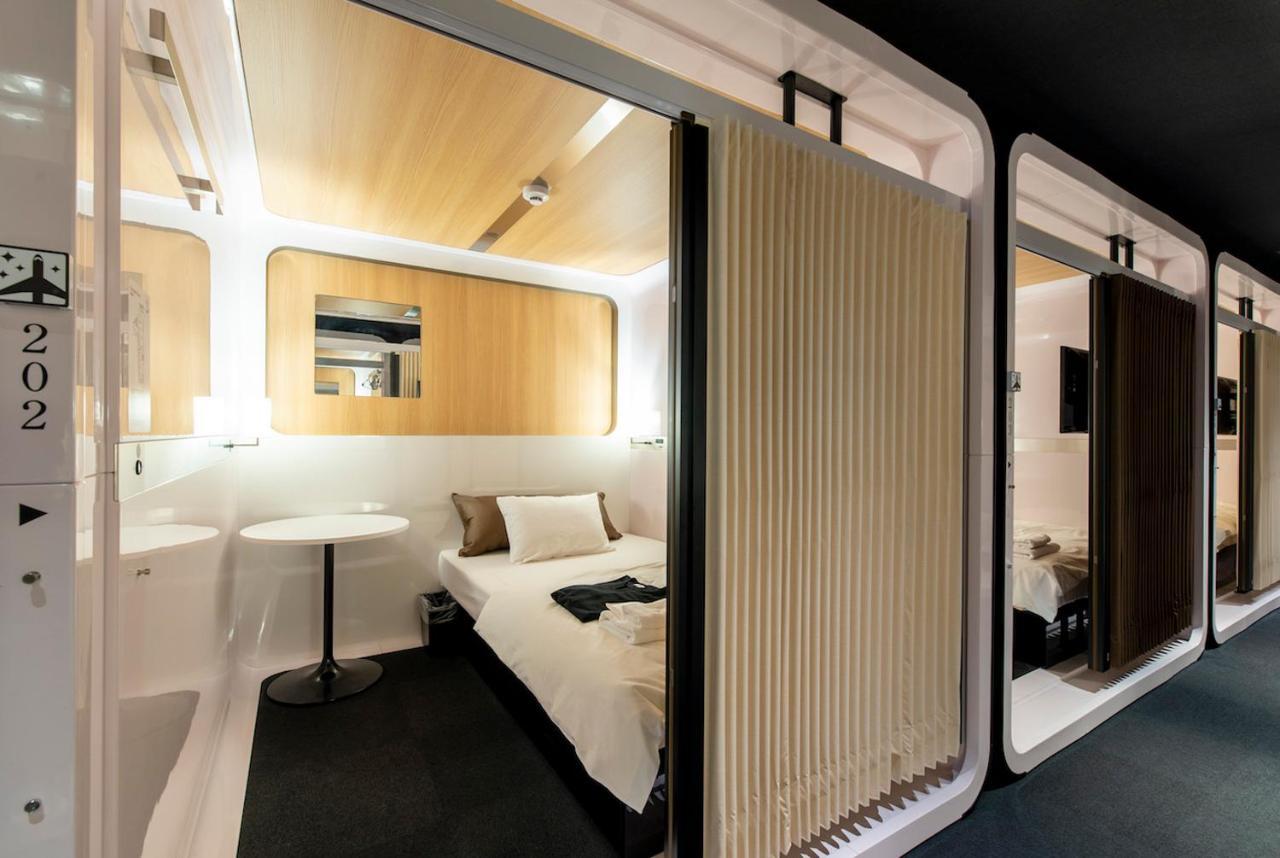 First Cabin Nihonbashi Suitengu - Tokyo — Photos 2